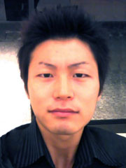 �`���R����